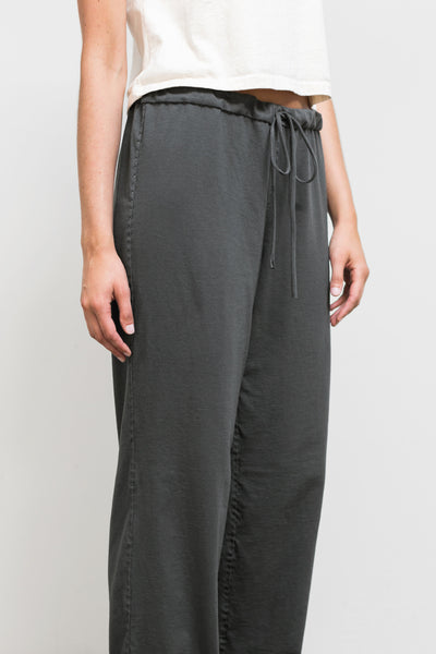 Model wearing the Drawstring Pant in Charcoal.
